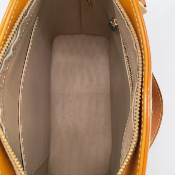 Louis Vuitton Vernis bag - Picture 14 of 16